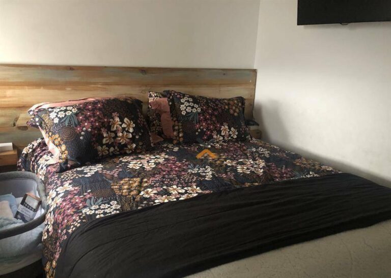 QUCO2fJEab2YnwqH6hRDA8atyF7OJYww-1