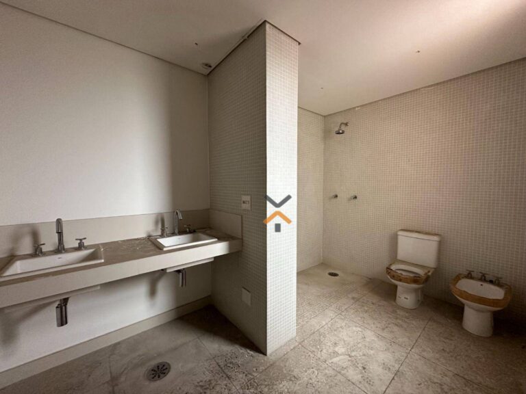 QoOagqGCBQzsJlLWCCZsHTrcagDE3rOU-1