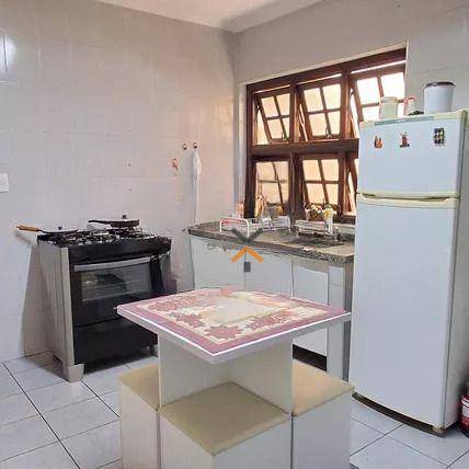 a34ac89158c58d19681cd6ef56e6b6c6-1