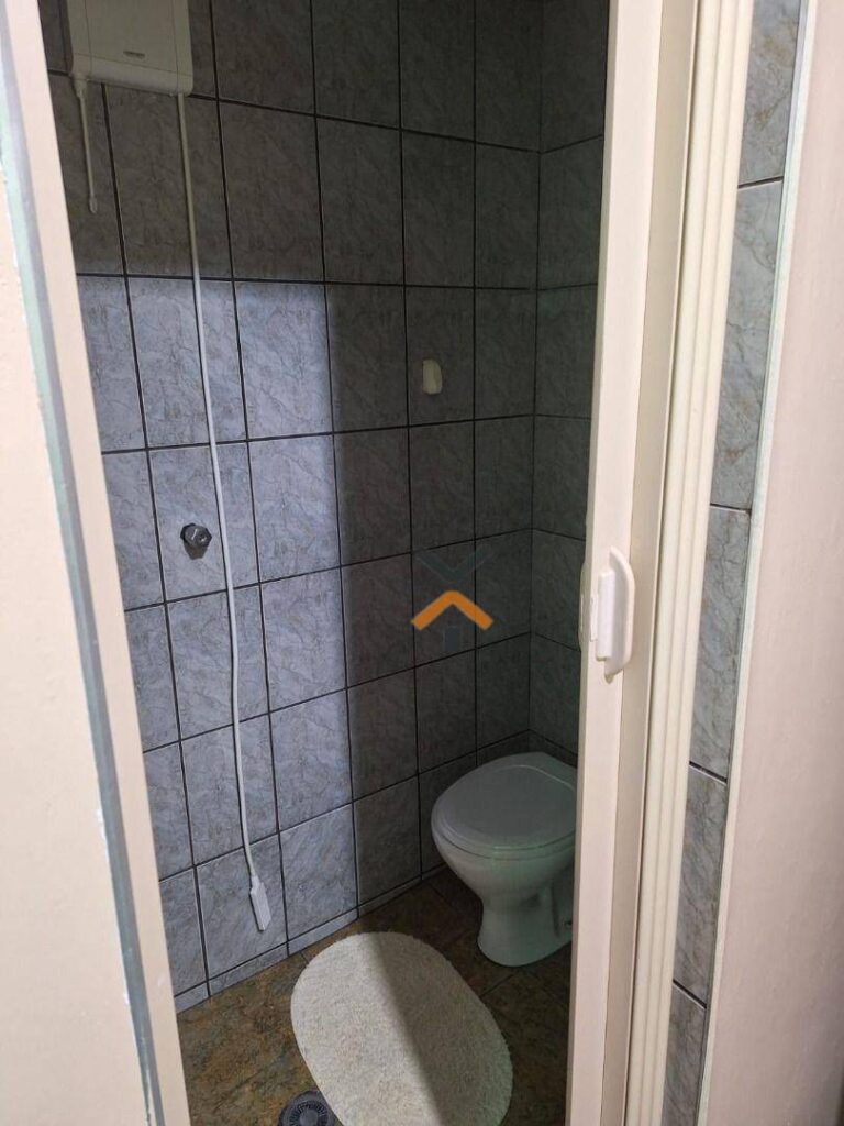 a51f541947eb7dc7006bb572cba08378-1