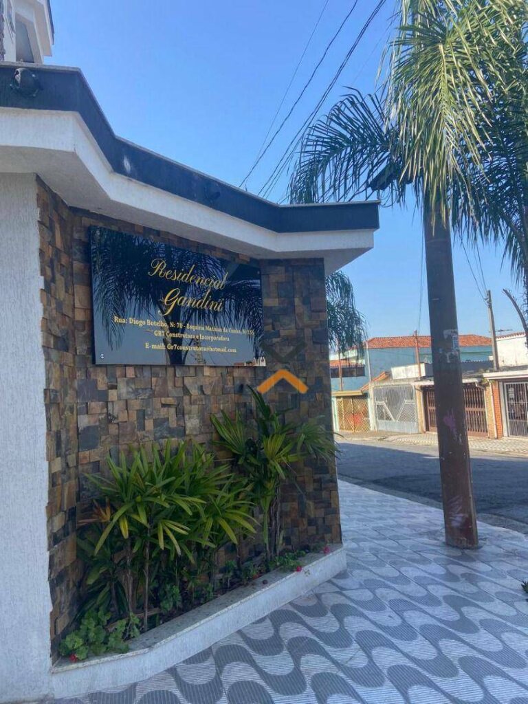 a5cb9e2a4fb51e13e54d2dfa54c5df7a-1