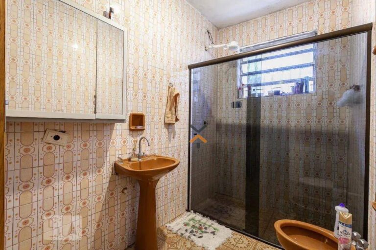 af5bfae75d71dccdbf6c2c79a91d579e-1