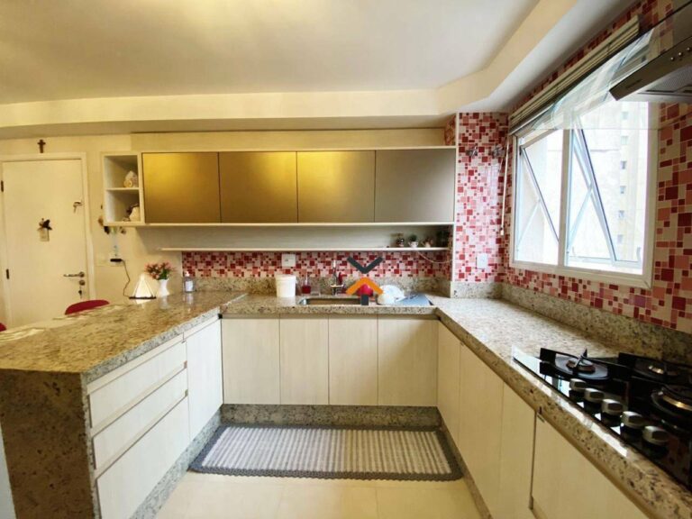 b57c38f2c5252ff031ca3607d248f576-1