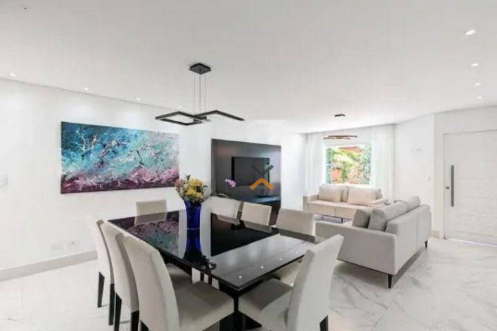 b812a79e365087ec936f128d772d5f44-1