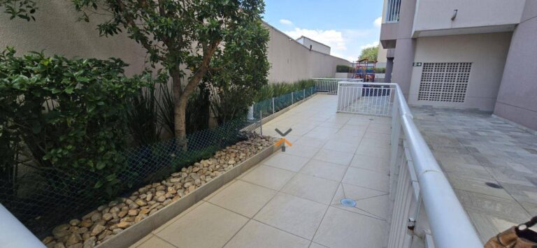 bde63f2cca0e946b14c957026a2cb25c-1