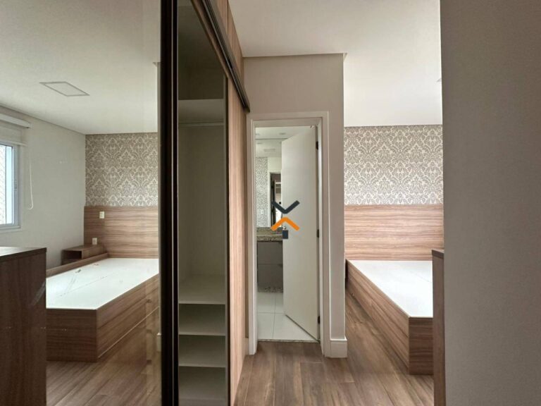 bf1f1d8ba77f626d6950c9542b355d47-1