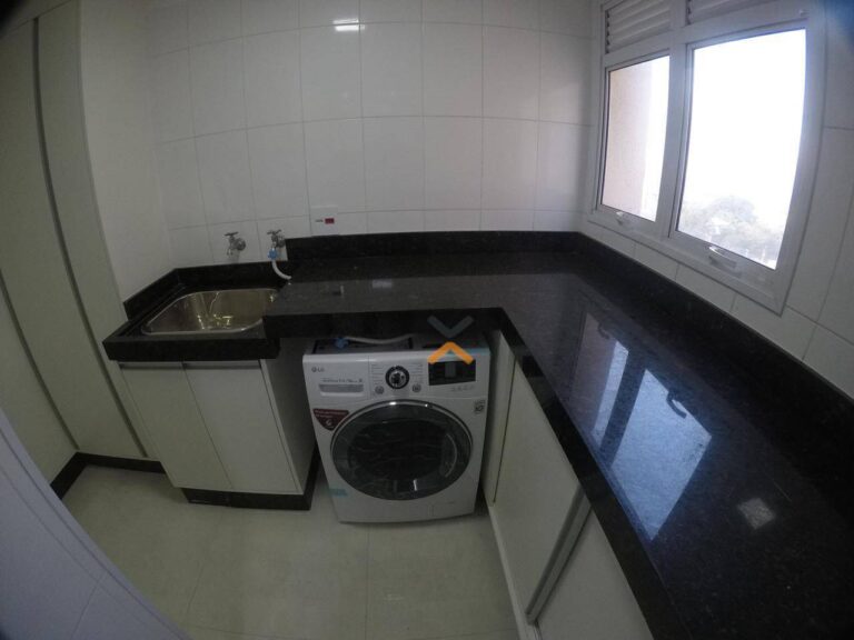 btaaHUPnFdEBuHWgwiGFI7dBxxwtBZzL-1