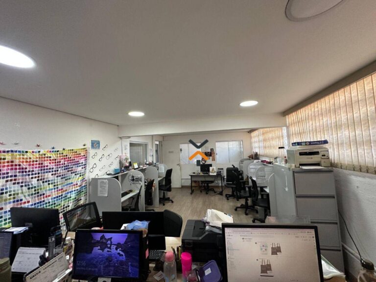 c3cb2d879cc63c6ab19a750ee7c8242e-1