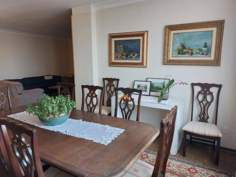 c3f3d15faafb40f33d2f48e0b85923e0-1