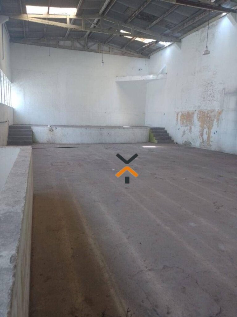 c4d6998747c390d6a0c29f21a8d4ca04-1