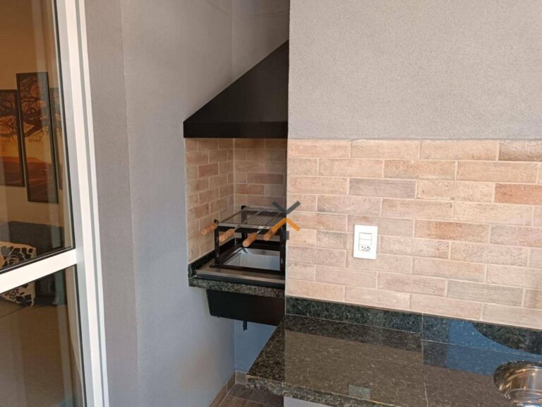 c527b090679ad538b7166d81e52086a0-1