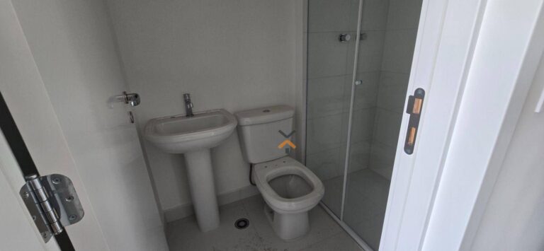 c62f2e32178c5294c1110989af3f7394-1