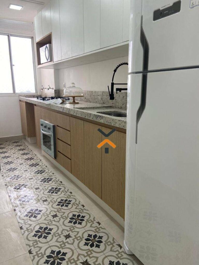 c86c7459bede36e6f8c18581f3f3c00c-1