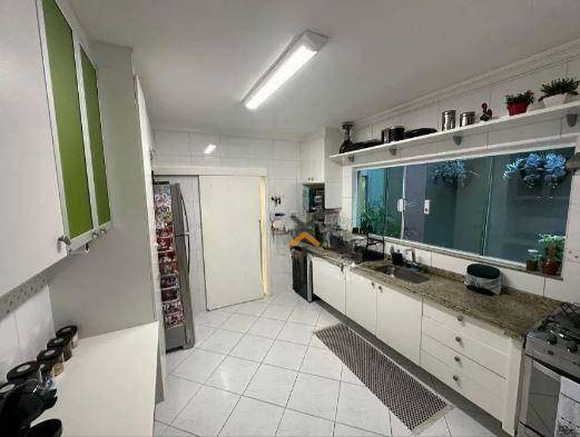 c9a466b7f499f216ad7d7e0f9552d213-1