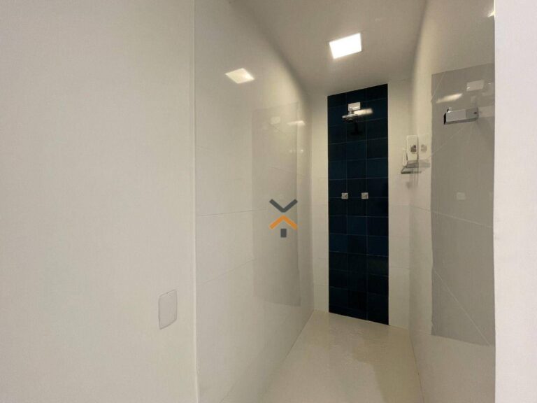 cIfpebctunRtghoZ8FOcSxV3PLrWdMzs-1