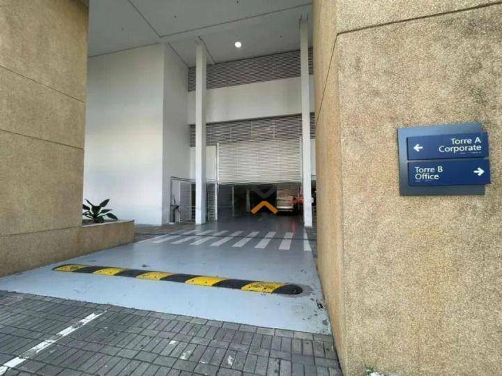 cd4904efe1d4567320371e1118df5fa0-1