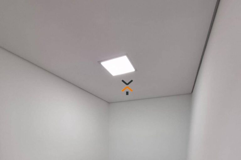 cee67b5cc9ea8c2c39ba21a744ce2399-1