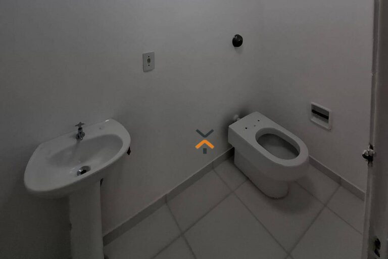 d0c20c65a9f26d2ec13b452eeab8c78f-1