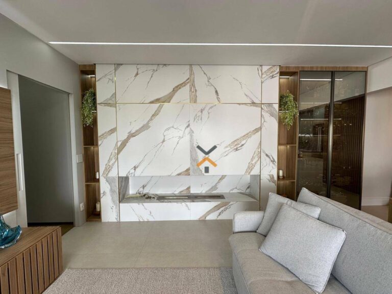 d2aa5c7a04ef8f6656cc9764a83a5a7b-1