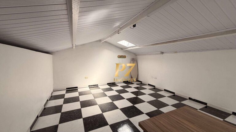 d634b736dd8d8ff0953b95556bb73e78