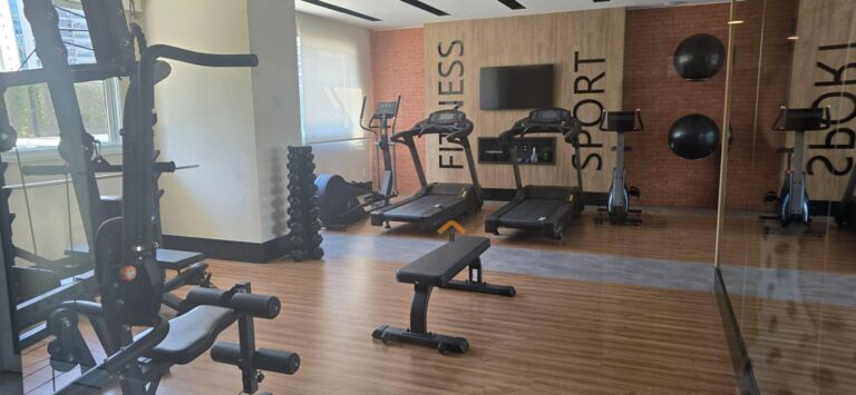 d780f4f611003bc7676b8d0ccb8a6c19-1