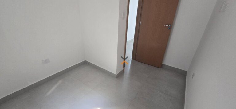 e3230d8ce399abbda07fd9e8beda7d8f-1