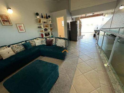 e4c8fe8114c0296b6c55a5275c58d49f-1