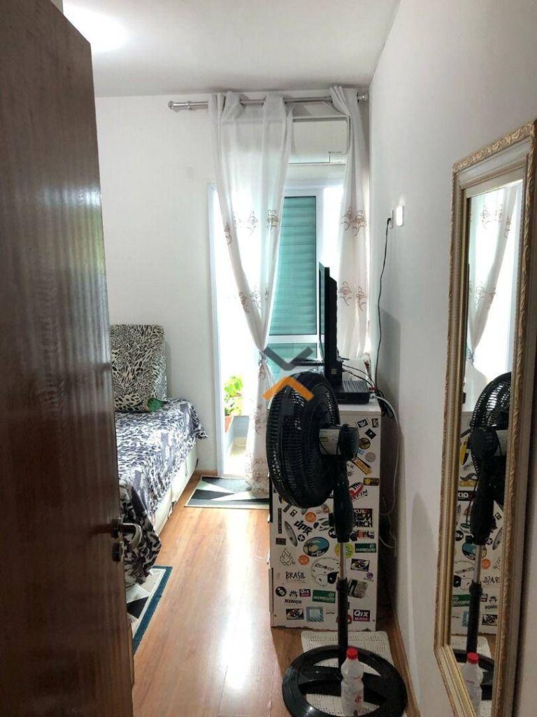 e91b97d2bc436b9683f2b58ddfb7a0ae-1