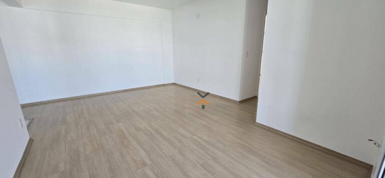 ee263b40018871d39082f0fe69e8fe37-1