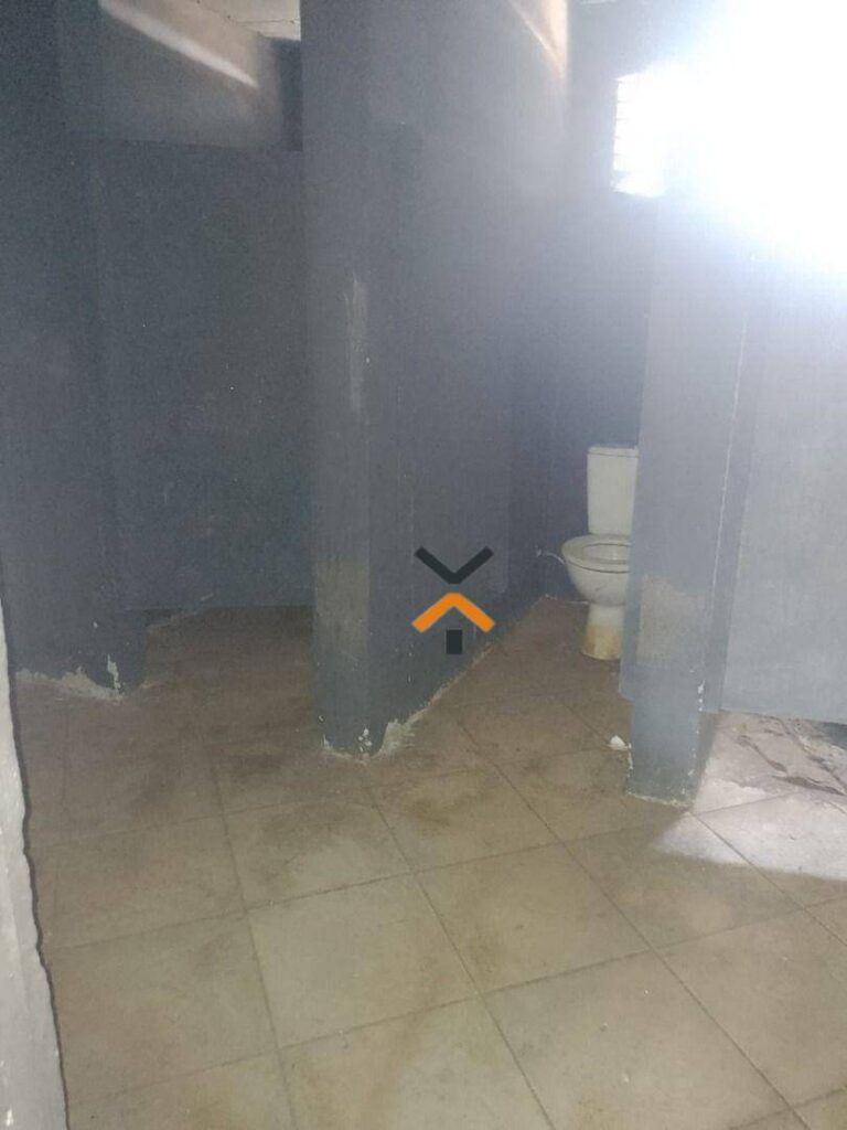 ee3a7010adfbad781e298f6533e381f1-1