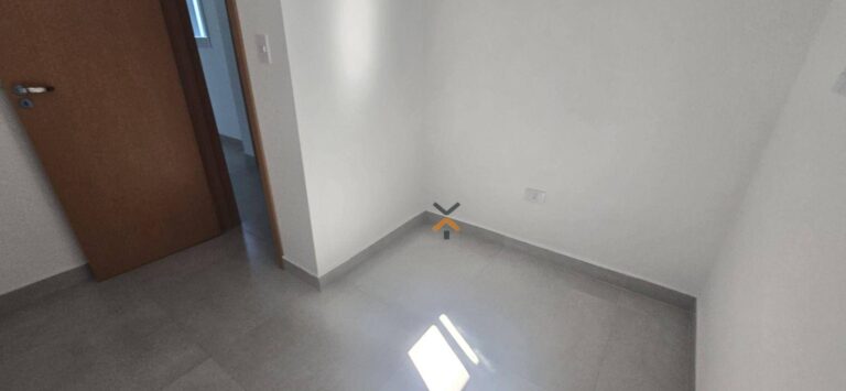 f0f7a854f7c0fe8a8d3a9deee2b5864c-1