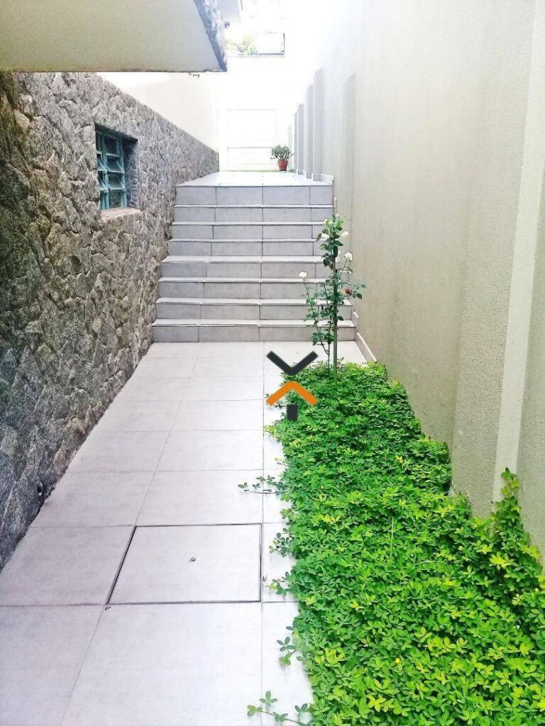 f664e7a6caecb964ead99bd747a9012e-1