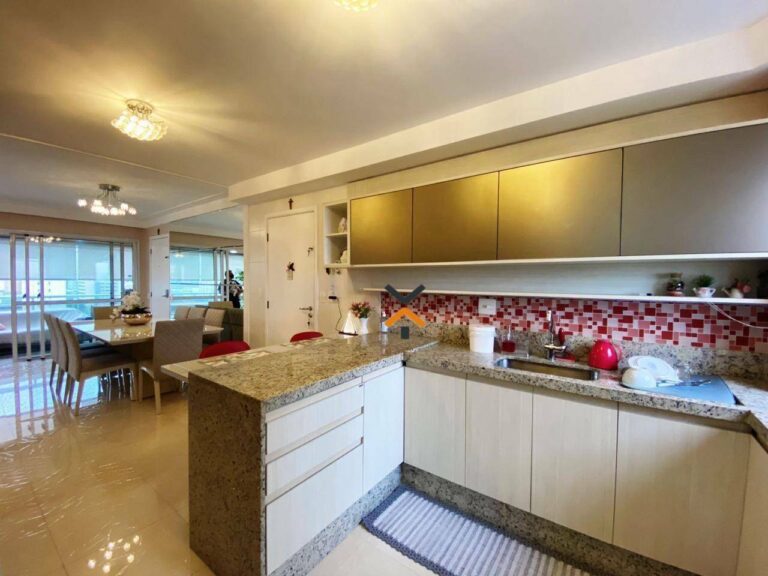 fe3d76153e21f42f0e3dc15510ce95b8-1