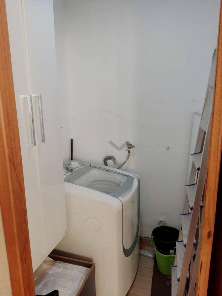 hCwp0HJtEDQM8jAeJIWEBr5595UlaKrz-1