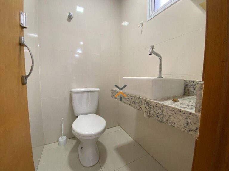 hMgjVHnCKeItjZvjwHJbzeuDLWB7uVhN-1