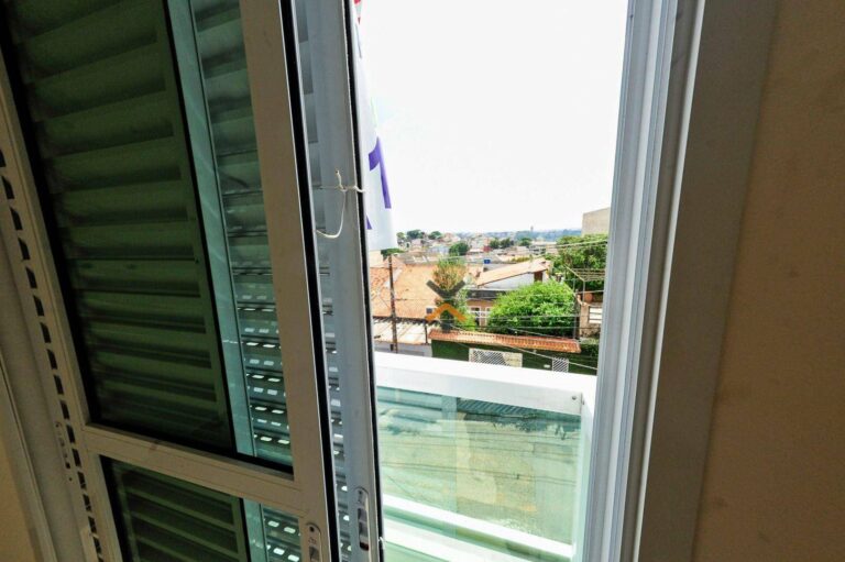 kKEjIikcWzlw5pujQWoEQqUAQLwBXQB6-1