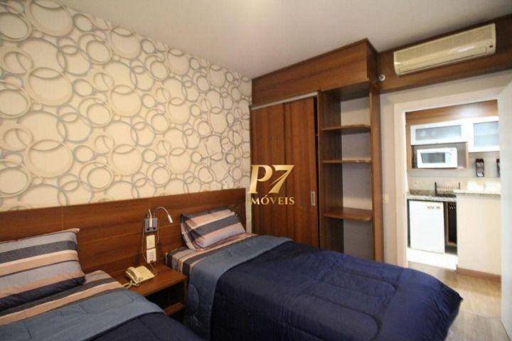 00fa16d1cecea41bb9be08806761b84a
