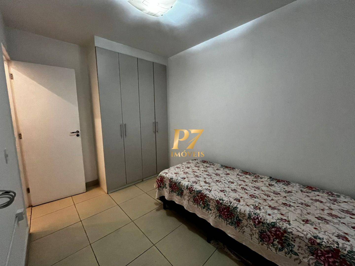32913605b22fbd6e8d9d8db911ece5e8